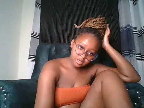 Ellah_simone webcam