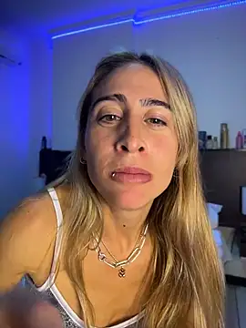 NicoleWilder webcam