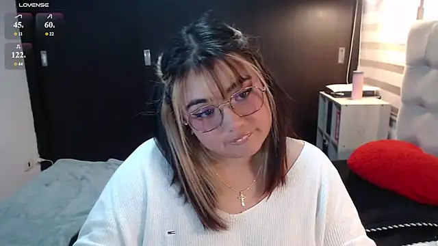 yini_angel webcam
