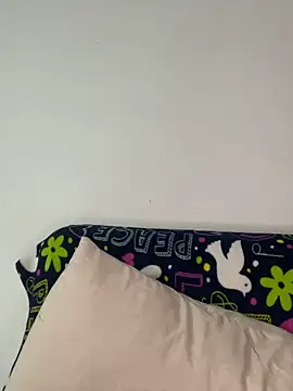 Watch Aitana98_ live on EroticFlix - High definition streams