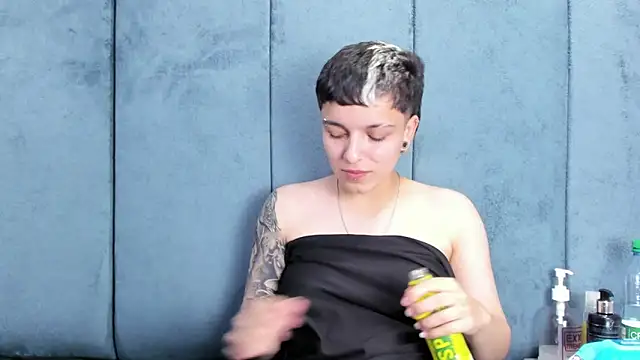 Megan_Thompson_ webcam