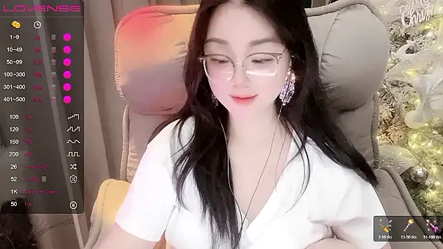 Monica-666888- webcam