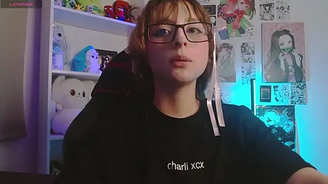 CelesteAyase webcam