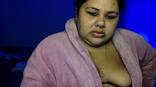 xlatinastar webcam