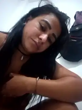 Scarlet_01_ webcam
