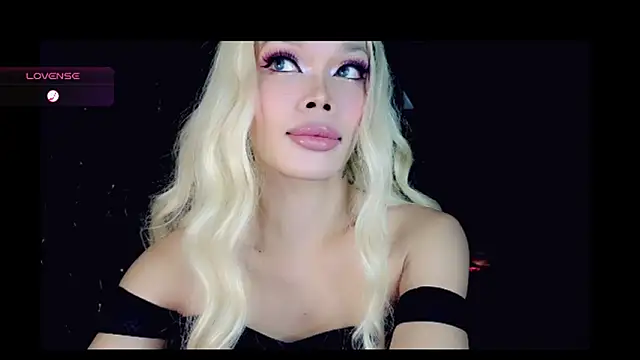 YOURHOT_STUFF webcam