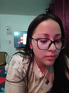 Watch Bella-Gema live on EroticFlix - High definition streams