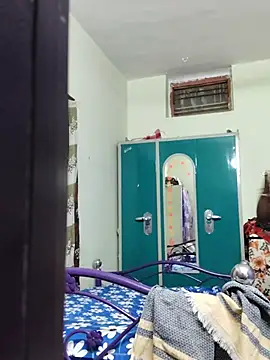 yamini1431 webcam