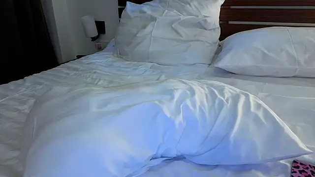 Watch Wendy_228 live on EroticFlix - High definition streams