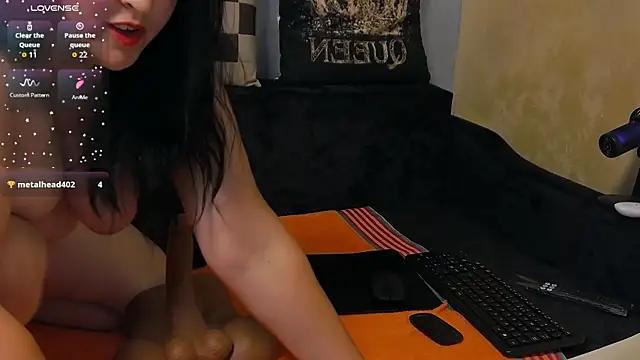 Watch SexylidyaA live on EroticFlix - High definition streams