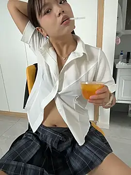 Watch ela_sisi live on EroticFlix - High definition streams