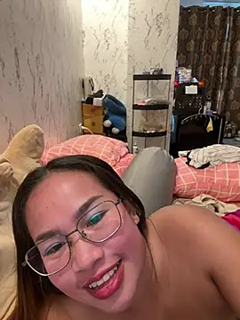 Ponthip webcam