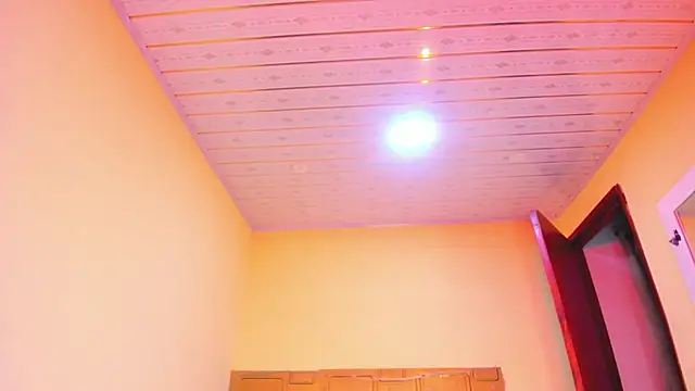 Julia_Haye webcam