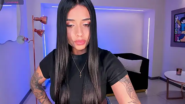 Watch MariaHerrera_ live on EroticFlix - High definition streams