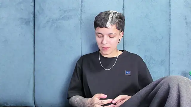Megan_Thompson_ webcam