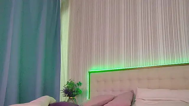 RubyValen webcam
