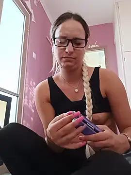 Mia_RainX