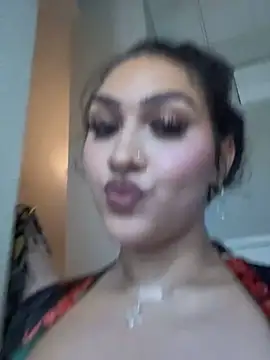 Lickplayofficial webcam