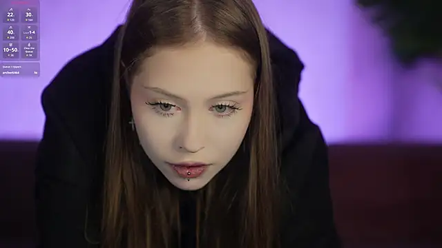 Esmie_Smile webcam