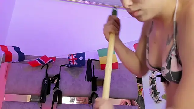 Natasha-Adams webcam