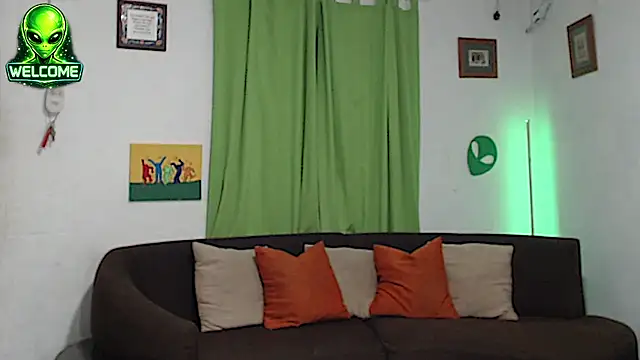 alpha_zom live sex cam
