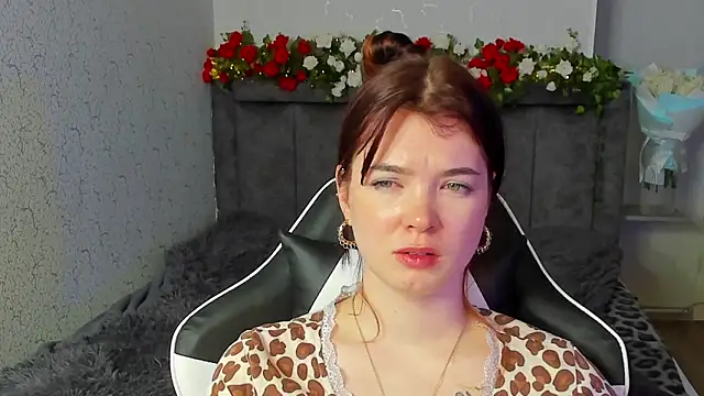 MelissaMay__ webcam