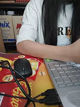 Love-public webcam