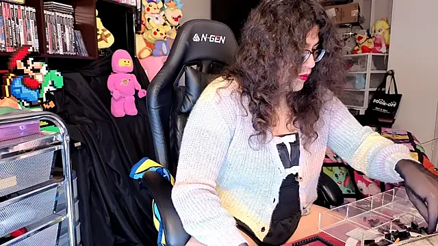 ShinyCherub webcam