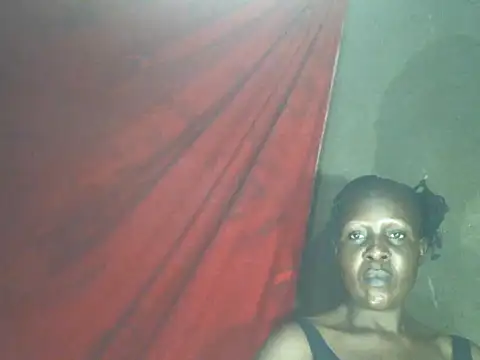 freaky-pussy2's live room