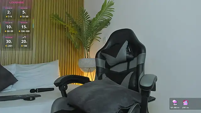 lia_sexx19 webcam
