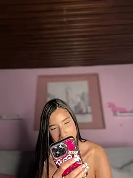 Watch Praga_Pink live on EroticFlix - High definition streams
