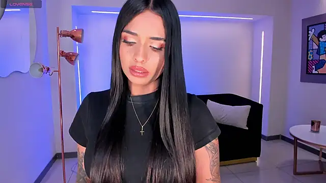 Watch MariaHerrera_ live on EroticFlix - High definition streams