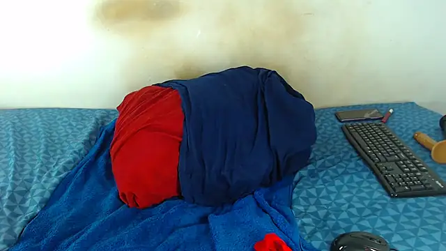 FAT_ASS27 webcam