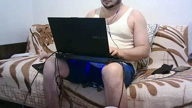 Black_Scorpion91 webcam