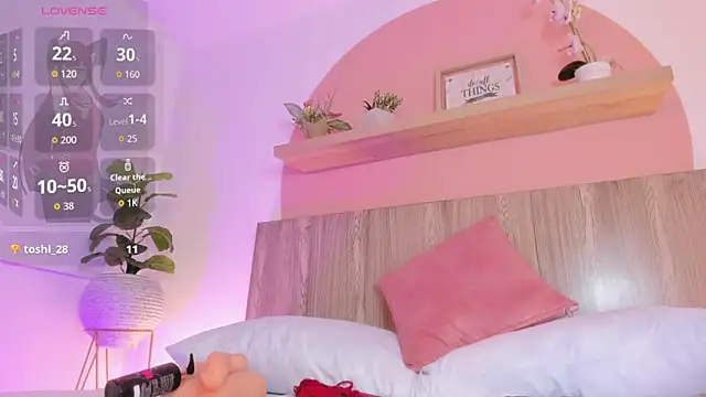 Watch Clara_Luu live on EroticFlix - High definition streams