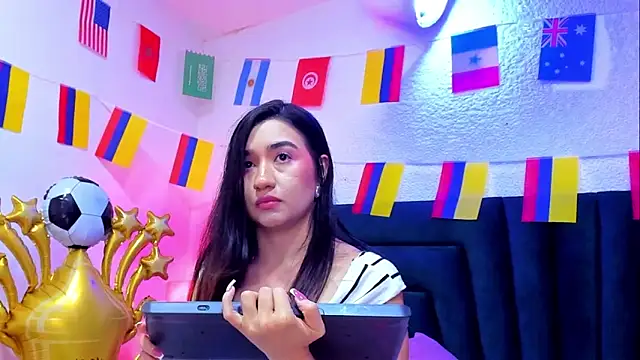 VictoriaRouge_ webcam