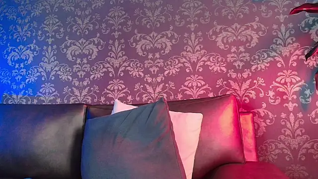 EvangelineLove_ webcam