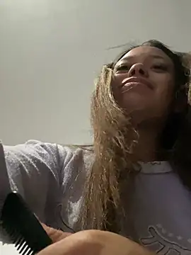 Watch DiosaPink_ live on EroticFlix - High definition streams