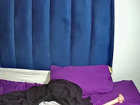 EbonyKat23 webcam