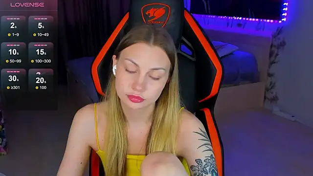 Watch BiMolly live on EroticFlix - High definition streams