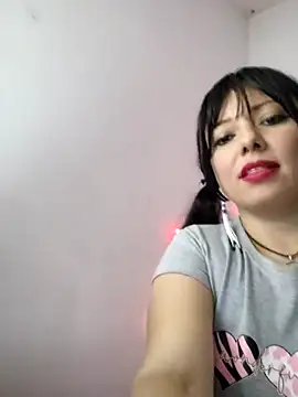 Watch kristal_ktl live on EroticFlix - High definition streams