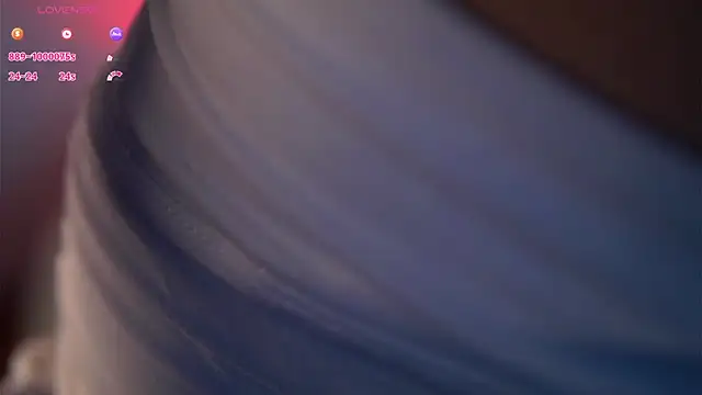 ClarineCasebolt webcam