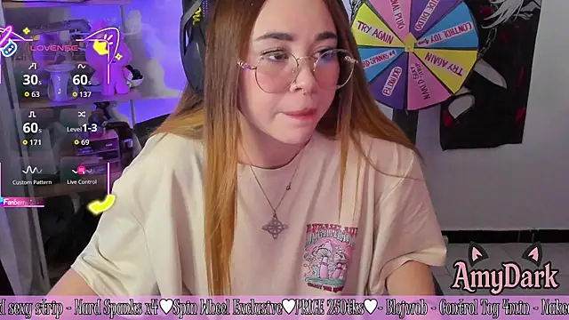 _AmyDark webcam