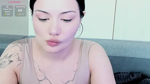 Dark_Moni webcam
