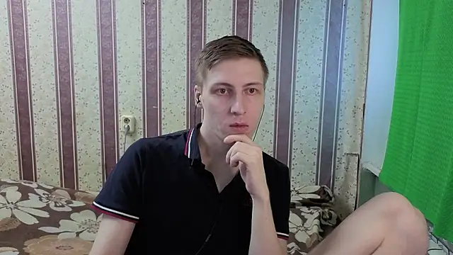 darien_brown's live room