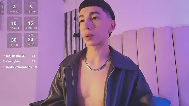 lian_cameron (M twink) - cum shot