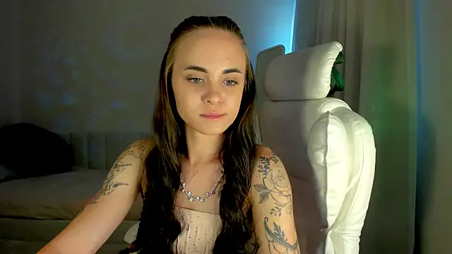 Black_Dollarss webcam