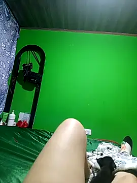 Watch Zoe_aylor live on EroticFlix - High definition streams