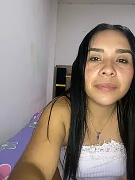 Celeste_Moom27 webcam