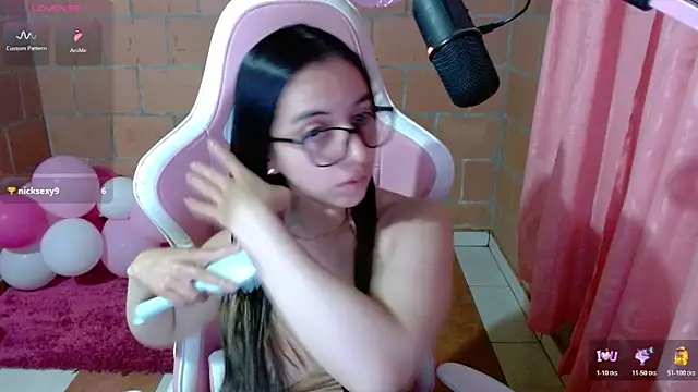 Maggie_Fox3 webcam